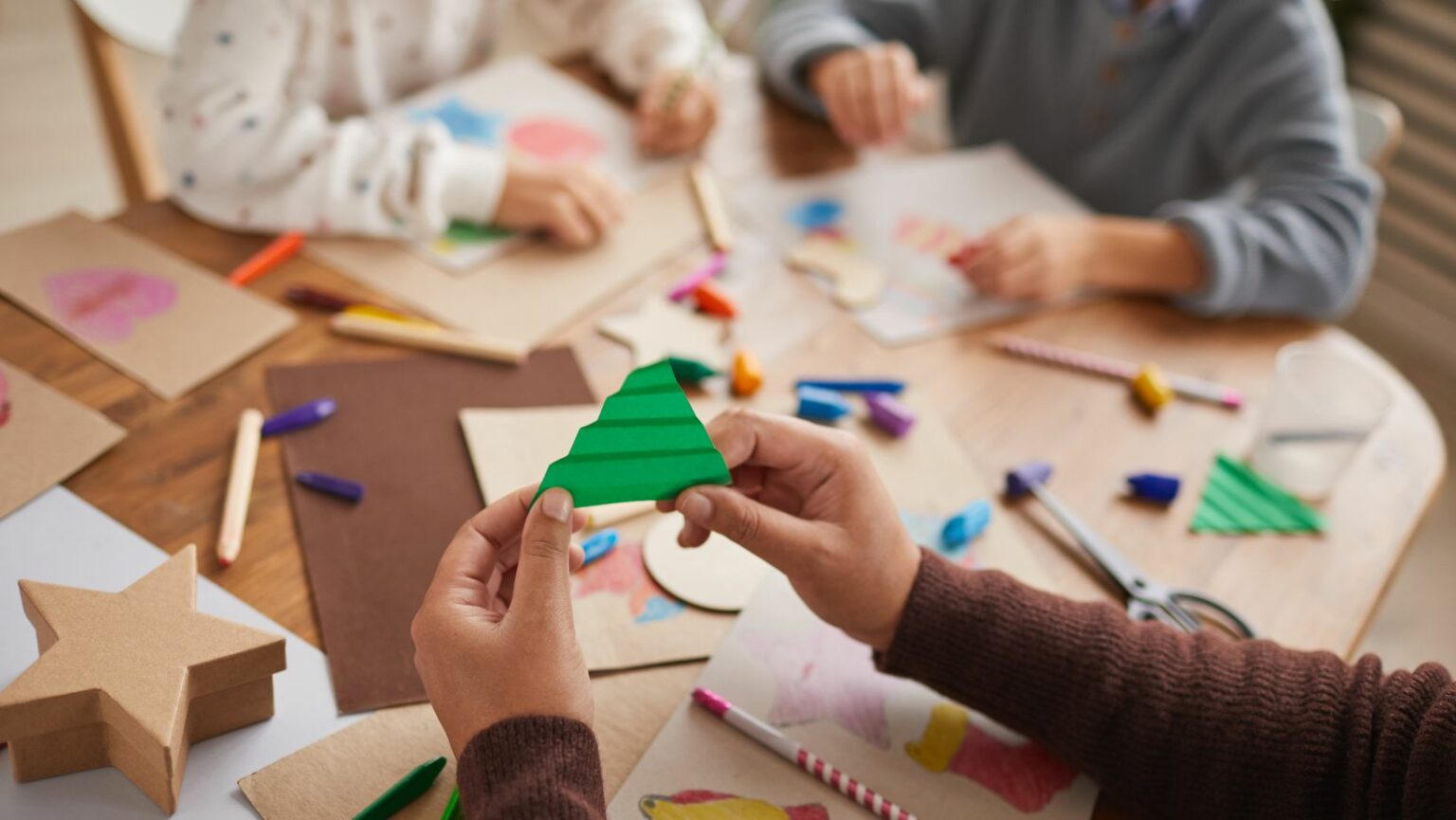 Choosing the Perfect Arts and Crafts to Enhance Creativity and ...